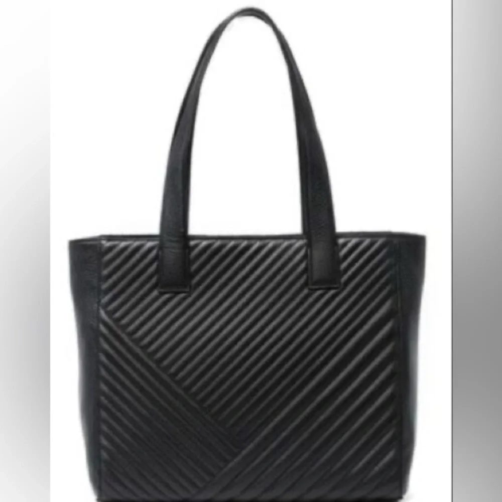14th & Union Muse Leather Quilted Tote Bag in Black